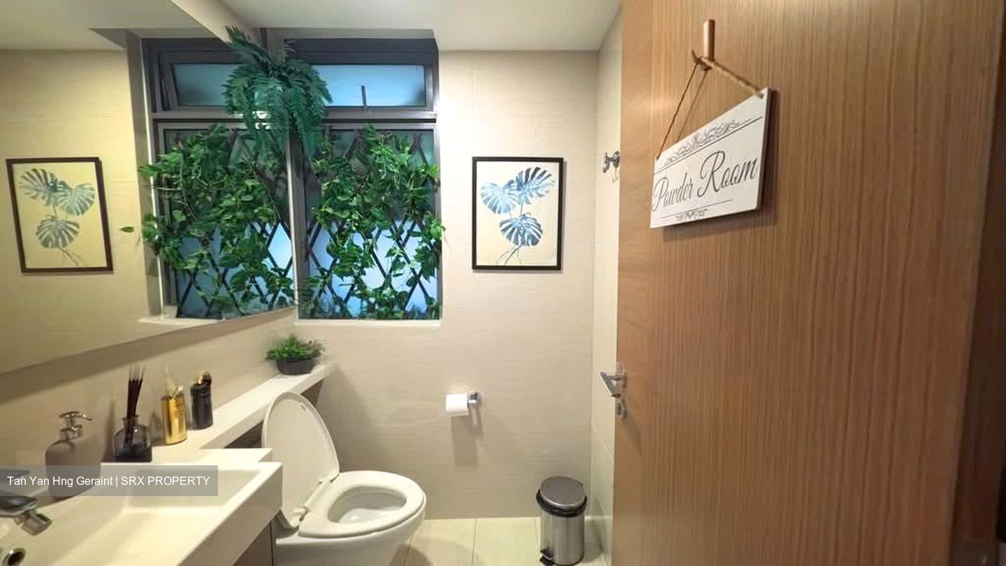 The Topiary (D28), Condominium #606372061